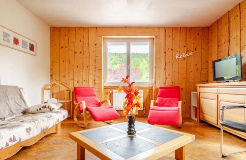 Lezat House | 120 m² House ∙ 2 bedrooms ∙ 8 guests