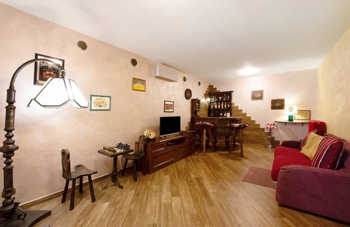 Campomorone House | 120 m² House ∙ 2 bedrooms ∙ 4 guests