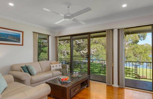 Dunbogan House | 120 m² House ∙ 3 bedrooms ∙ 8 guests