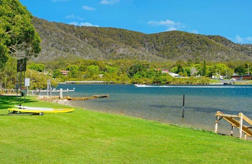 Dunbogan House | 120 m² House ∙ 3 bedrooms ∙ 8 guests