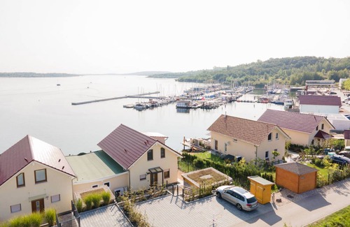 Mucheln House | 120 m² House ∙ 3 bedrooms ∙ 5 guests