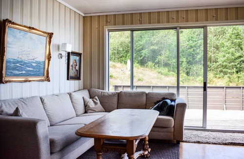 Bjoa House | 120 m² House ∙ 3 bedrooms ∙ 10 guests