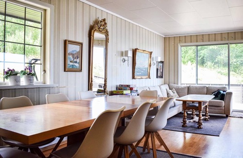 Bjoa House | 120 m² House ∙ 3 bedrooms ∙ 10 guests