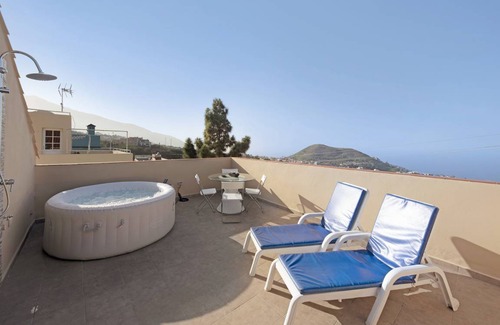 Las Arenas House | 120 m² House ∙ 3 bedrooms ∙ 8 guests