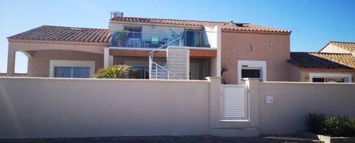 Salin-de-Giraud House | 120 m² House ∙ 3 bedrooms ∙ 6 guests