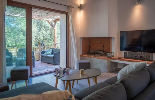 Bonifacio House | 120 m² House ∙ 4 bedrooms ∙ 8 guests