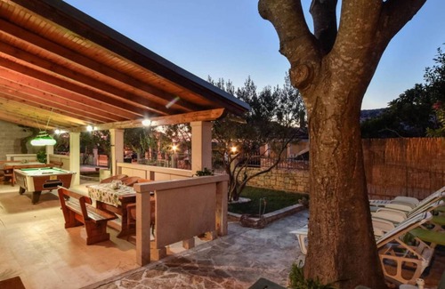 Dol House | 120 m² House ∙ 4 bedrooms ∙ 12 guests