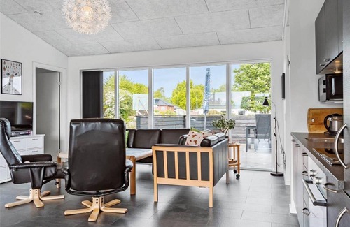 Hou House | 120 m² House ∙ 4 bedrooms ∙ 10 guests