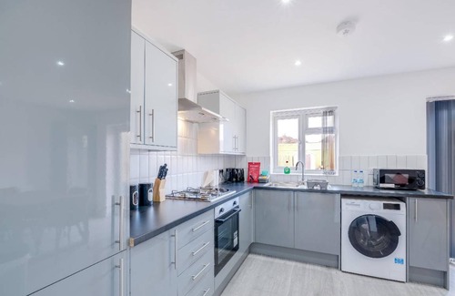 Cranford House | 120 m² House ∙ 6 bedrooms ∙ 11 guests