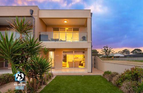 Aldinga Beach House | 120 m² House ∙ 4 bedrooms ∙ 9 guests