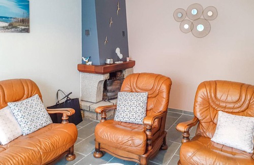 Saint-Carreuc House | 120 m² House ∙ 3 bedrooms ∙ 6 guests