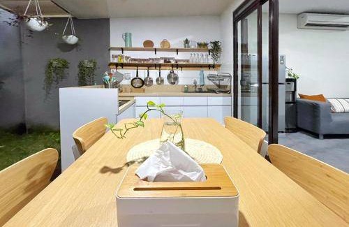 West Bandung House | 120 m² House ∙ 3 bedrooms ∙ 6 guests