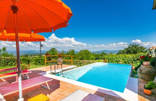 Castel San Gimignano House | 120 m² House ∙ 3 bedrooms ∙ 6 guests