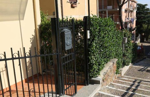 Monte Porzio Catone Apartment | 120 m² Apartment ∙ 3 bedrooms ∙ 6 guests