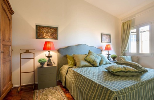 Santa Maria Novella Apartment | 120 m² Apartment ∙ 3 bedrooms ∙ 6 guests