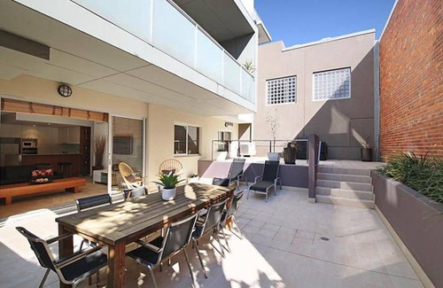 Brighton Apartment | 120 m² Serviced apartment ∙ 2 bedrooms ∙ 5 guests