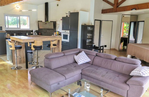 Soustons Villa | 120 m² Villa ∙ 1 bedroom ∙ 8 guests