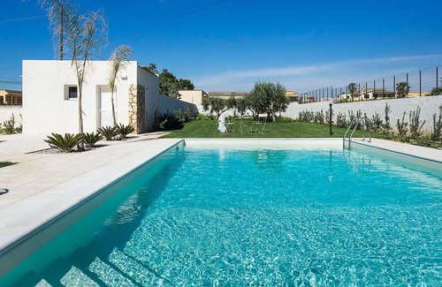 Marsala Villa | 120 m² Villa ∙ 2 bedrooms ∙ 6 guests