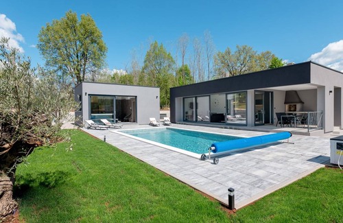 Sumber Villa | 120 m² Villa ∙ 2 bedrooms ∙ 6 guests