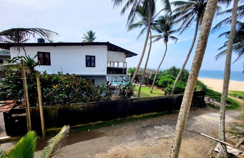 Hikkaduwa Villa | 120 m² Villa ∙ 3 bedrooms ∙ 6 guests