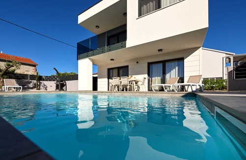 Kozino Villa | 120 m² Villa ∙ 3 bedrooms ∙ 8 guests