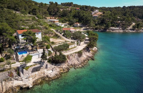 Rogac Villa | 120 m² Villa ∙ 5 bedrooms ∙ 9 guests