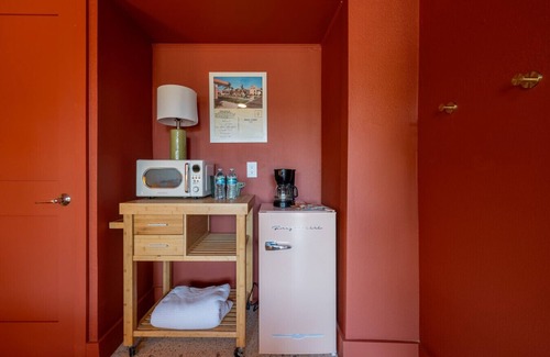 Clearwater Beach Apartment | 120 · ☀Pool✔ Beach✔ Self Checkin✔ Free Parking✔