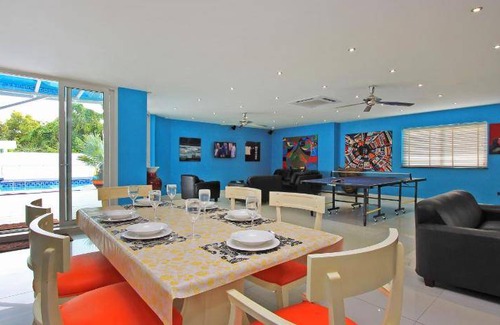 Pratumnak Hill Villa | 1200 m² Villa ∙ 8 bedrooms ∙ 20 guests