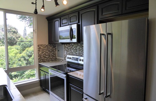 Princeville Apartment | 1202ABCliffsRESORT-2UnitA&B 194.00 Oct 20-Nov1 BlowOutSale on OceanViewResort