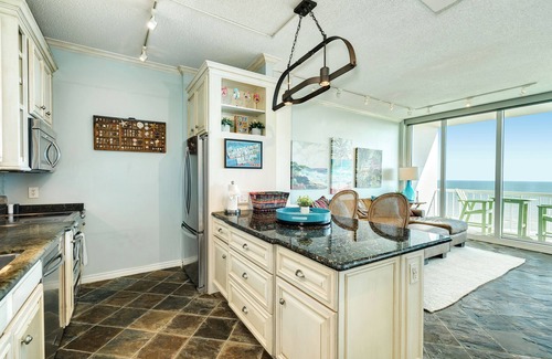 Galveston Condo | 1207 Five O'Clock Somewhere