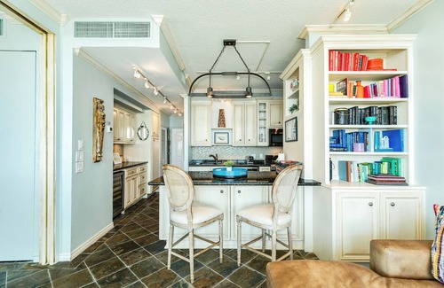 Galveston Condo | 1207 Five O'Clock Somewhere