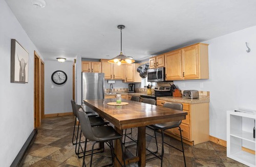 Steamboat Springs Condo | 121 m² Condo ∙ 3 bedrooms ∙ 8 guests