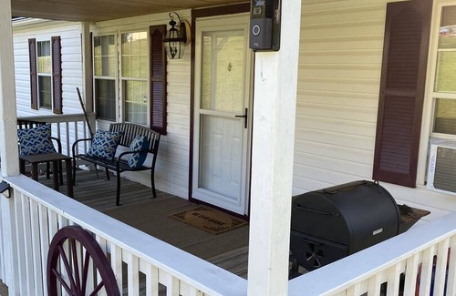 Mount Hope House | 121 m² House ∙ 2 bedrooms ∙ 4 guests