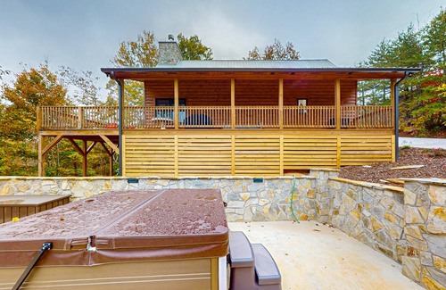 The Peaks at Lake Lure House | 121 m² House ∙ 2 bedrooms ∙ 5 guests