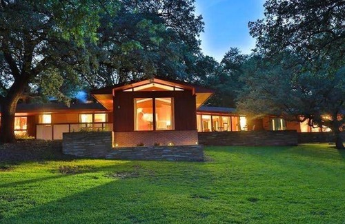 Coleman House | 121 m² House ∙ 2 bedrooms ∙ 5 guests