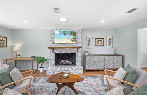 Doctors Inlet House | 121 m² House ∙ 2 bedrooms ∙ 6 guests