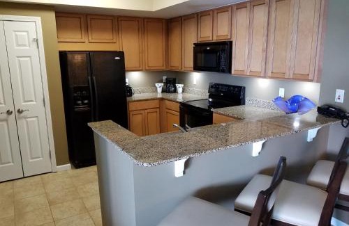 Fort Walton Beach - Destin Apartment | 1215 A Slice of Heaven - Destin! Pool View!