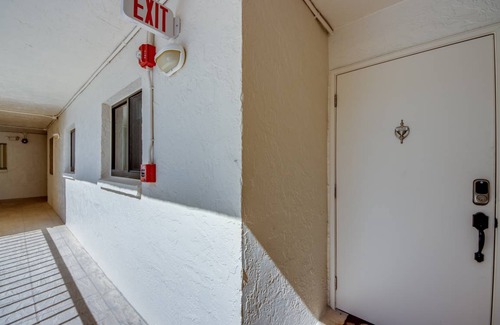 Fort Myers Beach Apartment | 122 m² Apartment ∙ 2 bedrooms ∙ 6 guests