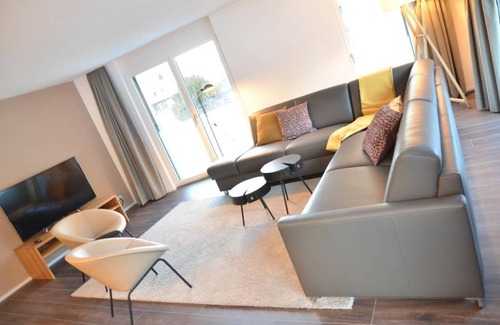 Central Interlaken Apartment | 122 m² Apartment ∙ 2 bedrooms ∙ 4 guests