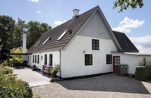 Bogense House | 122 m² House ∙ 2 bedrooms ∙ 4 guests