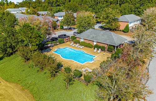 Auburn House | 122 m² House ∙ 2 bedrooms ∙ 6 guests