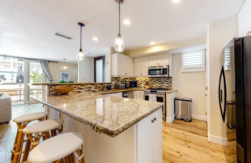 Mission Beach House | 122 m² House ∙ 3 bedrooms ∙ 7 guests