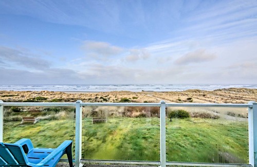 Waldport Cottage | 123 m² Cabin ∙ 2 bedrooms ∙ 8 guests