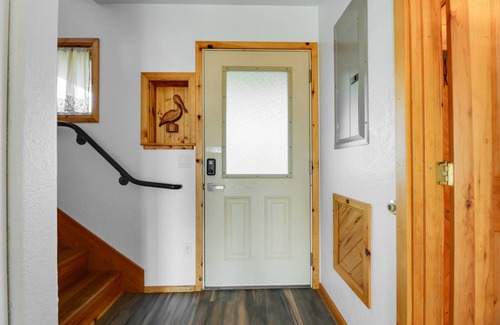 Waldport Cottage | 123 m² Cabin ∙ 2 bedrooms ∙ 8 guests
