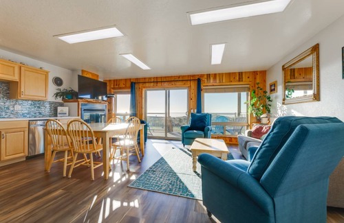 Waldport Cottage | 123 m² Cabin ∙ 2 bedrooms ∙ 8 guests