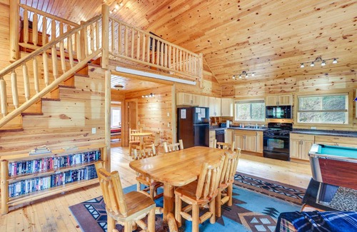 Deadwood House | 123 m² House ∙ 2 bedrooms ∙ 12 guests