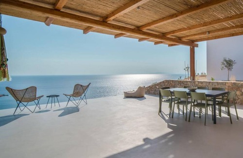 Serifos House | 123 m² House ∙ 3 bedrooms ∙ 6 guests
