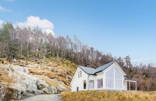 Etne House | 123 m² House ∙ 4 bedrooms ∙ 10 guests