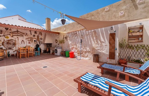 Camporrobles House | 123 m² House ∙ 4 bedrooms ∙ 8 guests