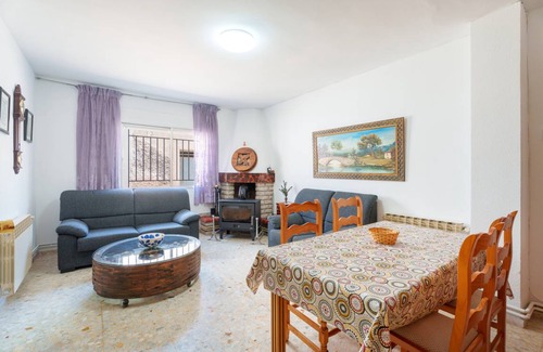 Camporrobles House | 123 m² House ∙ 4 bedrooms ∙ 8 guests